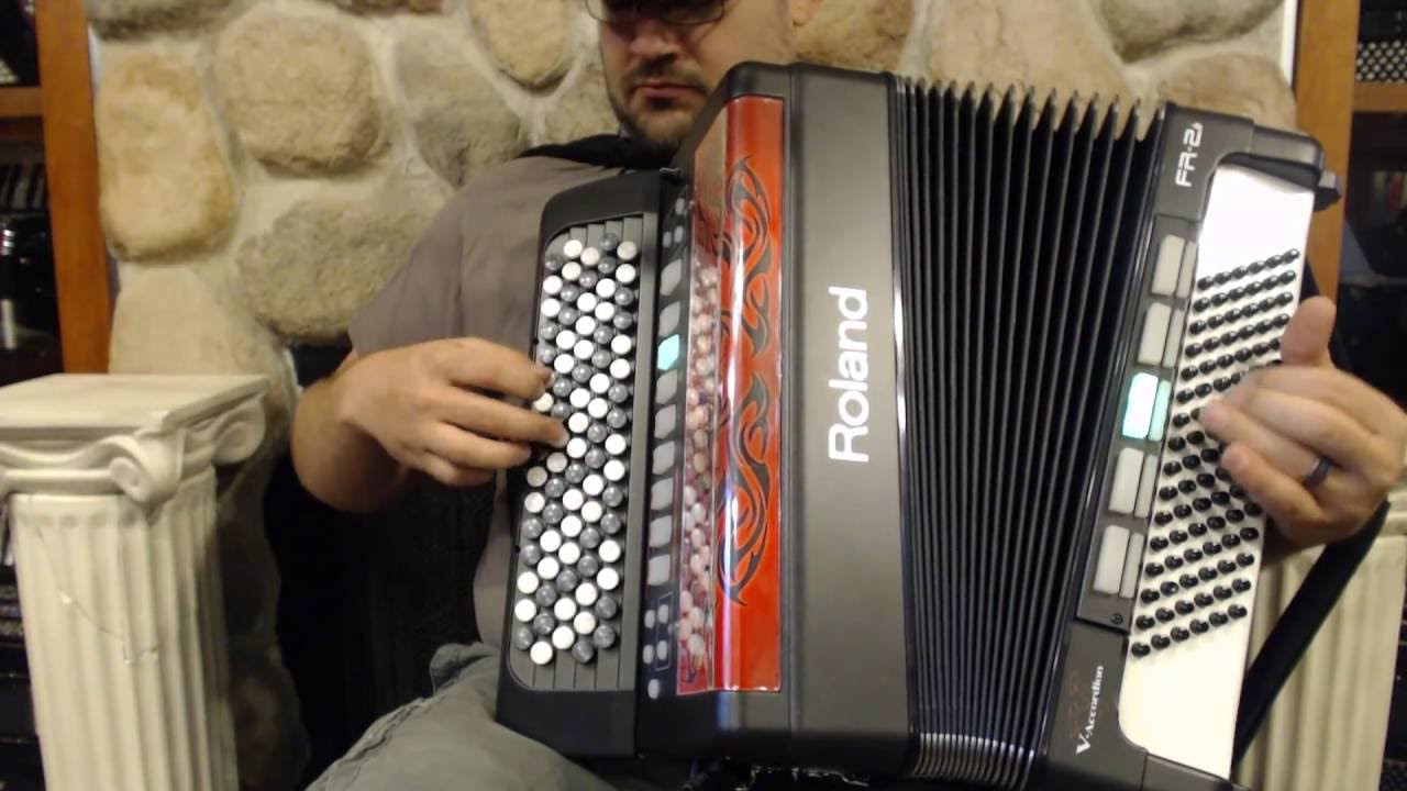 3846 - Gray Roland FR-2b Chromatic Button Accordion 82 96 Previous