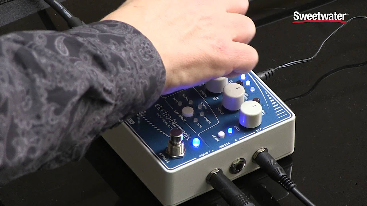 Electro-Harmonix Super Pulsar Stereo Tap Tremolo Pedal - YouTube