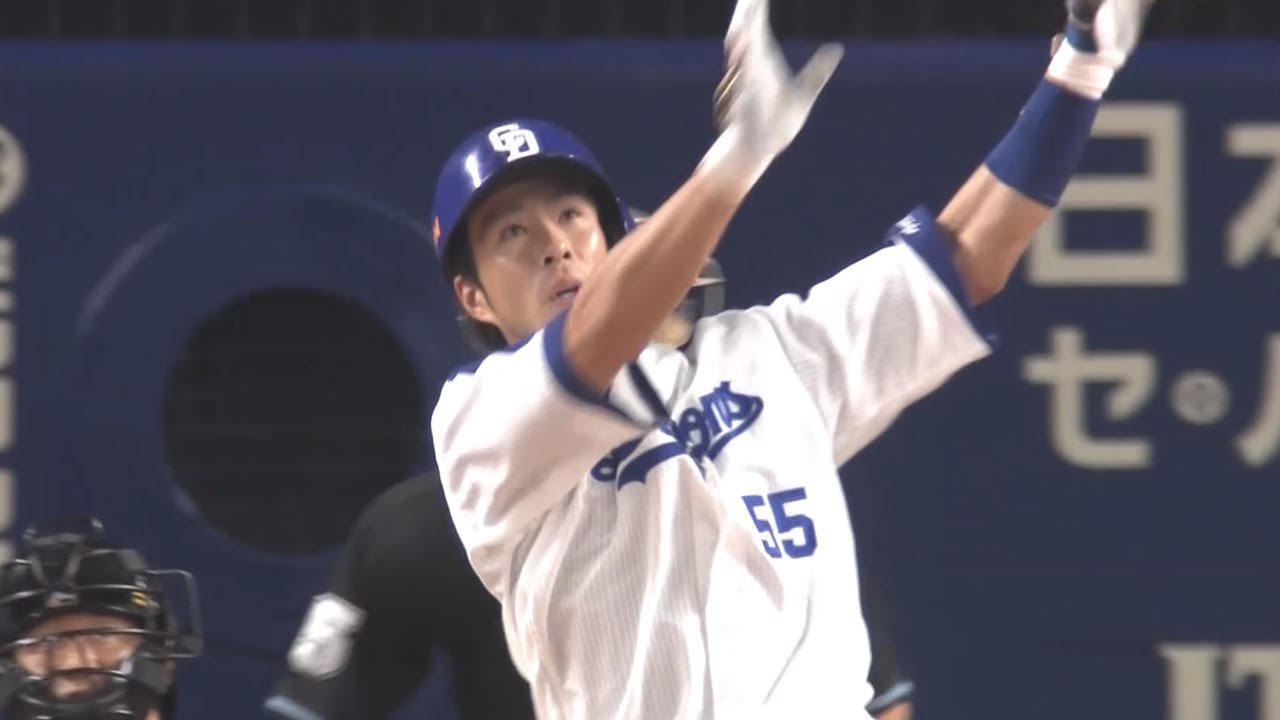 福田永将】右に左にロマン砲！福田 2試合連続弾！【バット投げ】 - YouTube