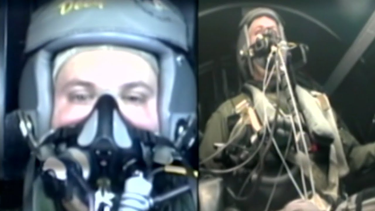 戦闘機パイロットの耐G訓練 (Gスーツ着用で9G) - YouTube