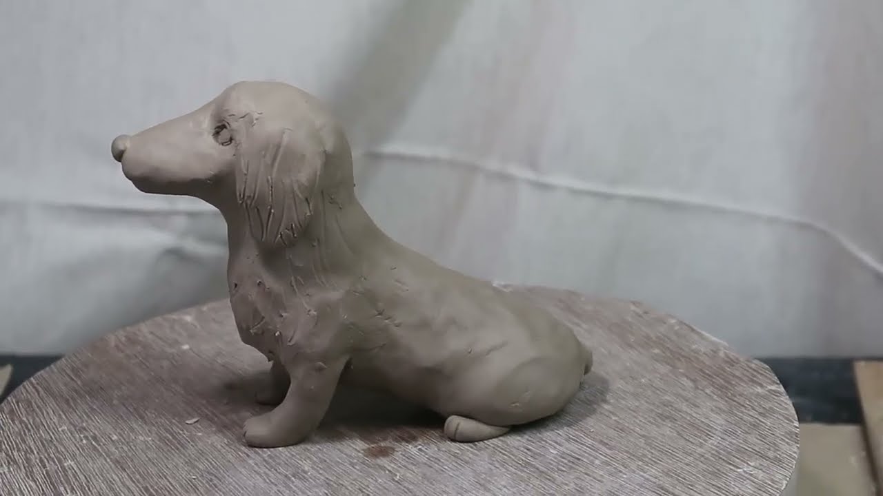 陶芸]粘土でダックスフンドの制作 - YouTube