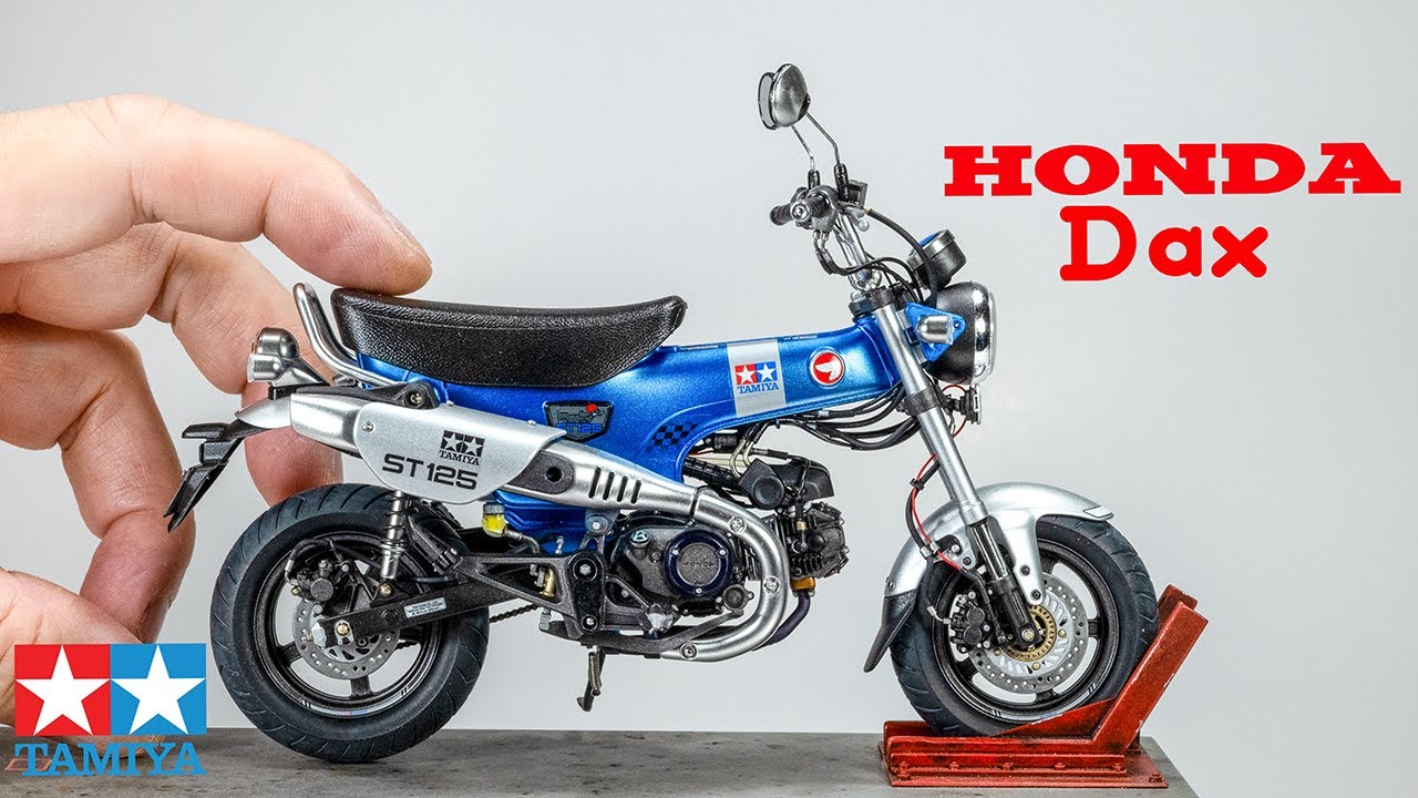TAMIYA 1/12 HONDA DAX 125 - YouTube