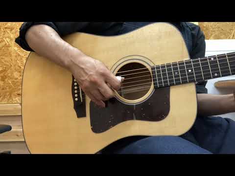 Guild D-40 Traditional - YouTube