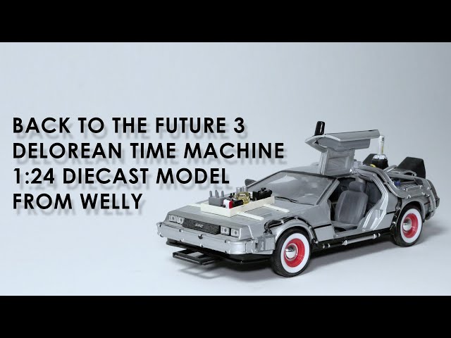 Unboxing the Back To The Future 3 DeLorean Time Machine 1:24