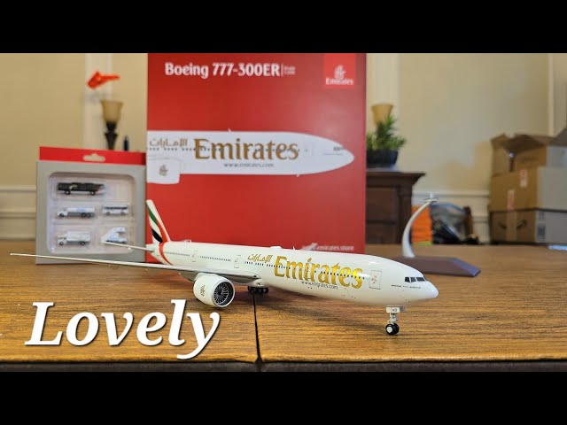 Gemini 200 Emirates 777-300ER Unboxing - YouTube