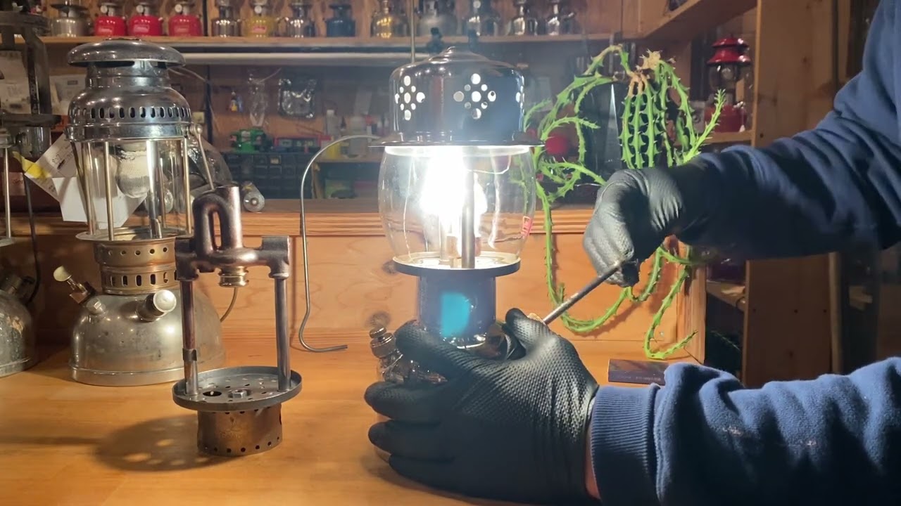 Dec.1950 Coleman 241A vintage lantern Ignition video ビンテージ