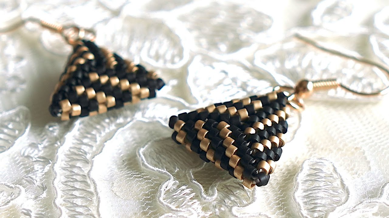 Beautiful Striped Triangle Earrings｜Delica Beads｜DIY｜Bead