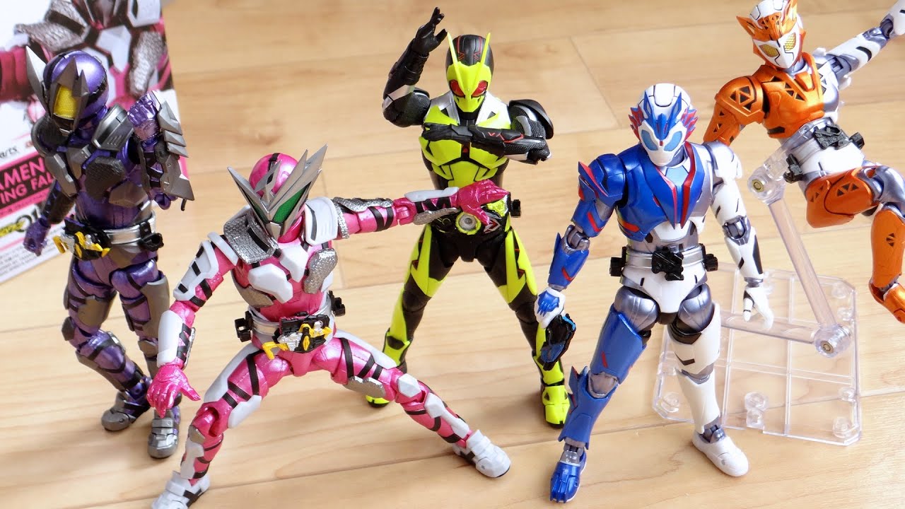 The five riders from the Zero One OP are also reproduced! Premium