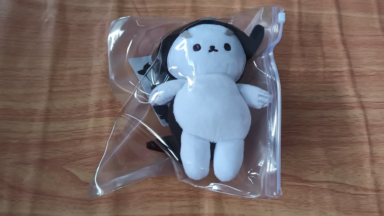 UNBOXING POLCASAN 1ST STEP DOLL KEYCHAIN - YouTube