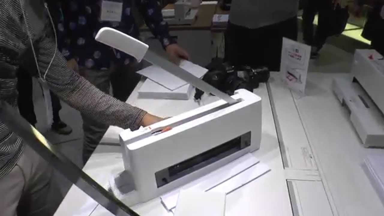 PLUS コンパクト断裁機PK-113 デモ - YouTube