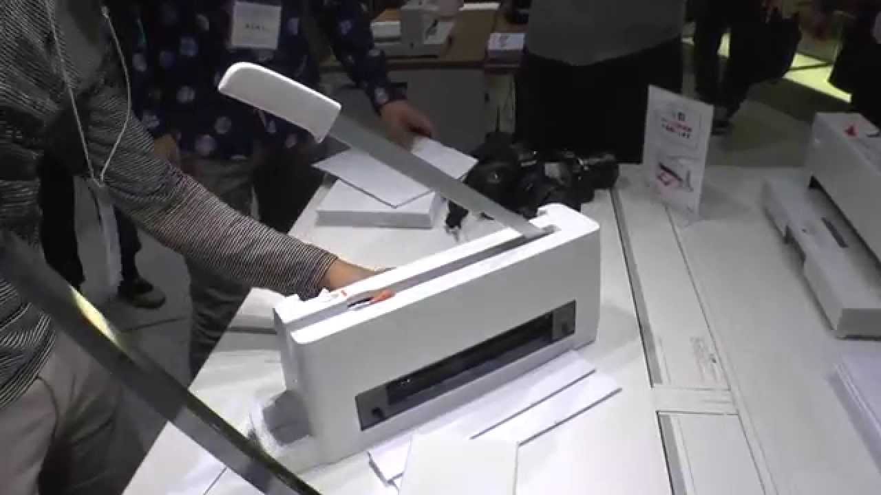 PLUS コンパクト断裁機PK-113 デモ - YouTube