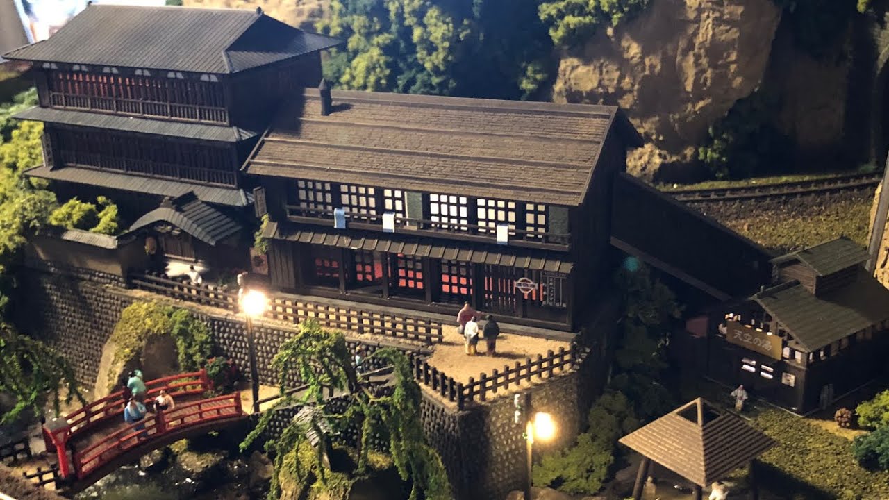 Nゲージジオラマ「夏の山間の温泉宿とローカル駅」 @ローカル駅
