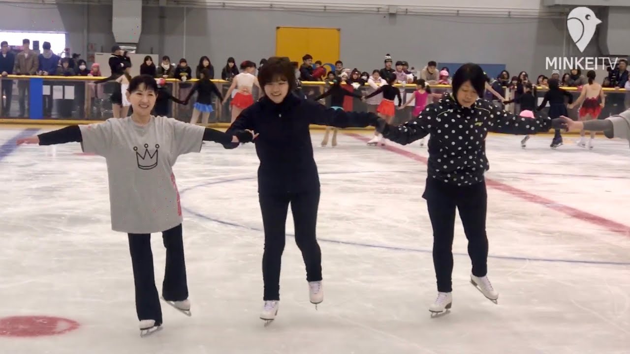 冬季限定「北九州アイススケートセンター」開業 - YouTube