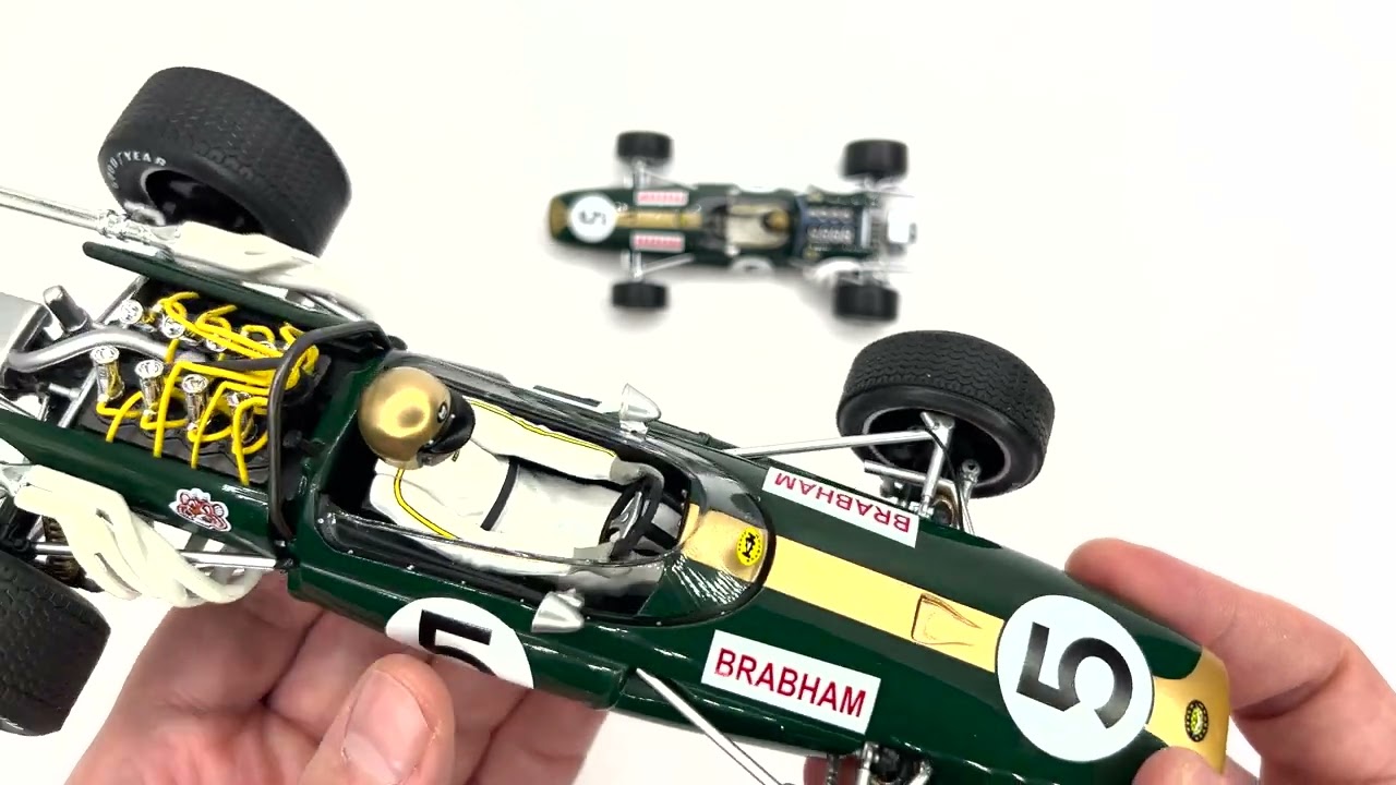 MCG Brabham BT20 - Jack Brabham F1 World Champion 1/18 - Model car