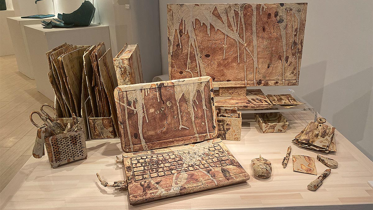 これが陶芸？愛情をアートに“蛇口”のオブジェ 毛塚友梨さんの貫く人生