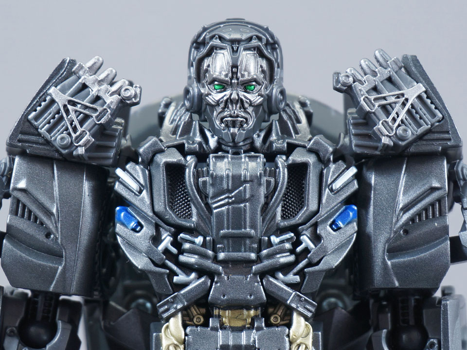 レビュー：TFスタジオシリーズ SS-10 ロックダウン | 超偏見超変形