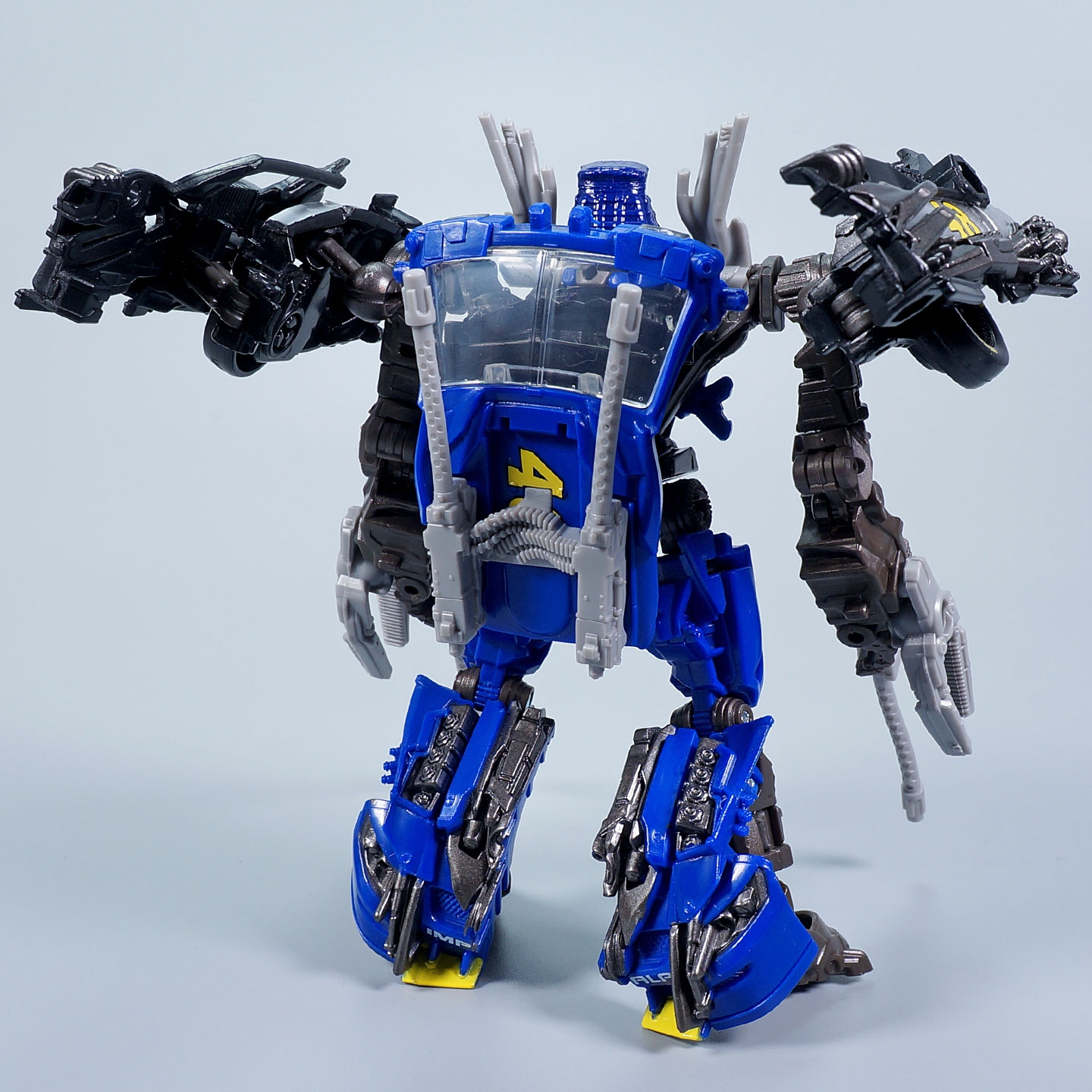 レビュー：TFスタジオシリーズ SS-56 オートボットトップスピン | 超