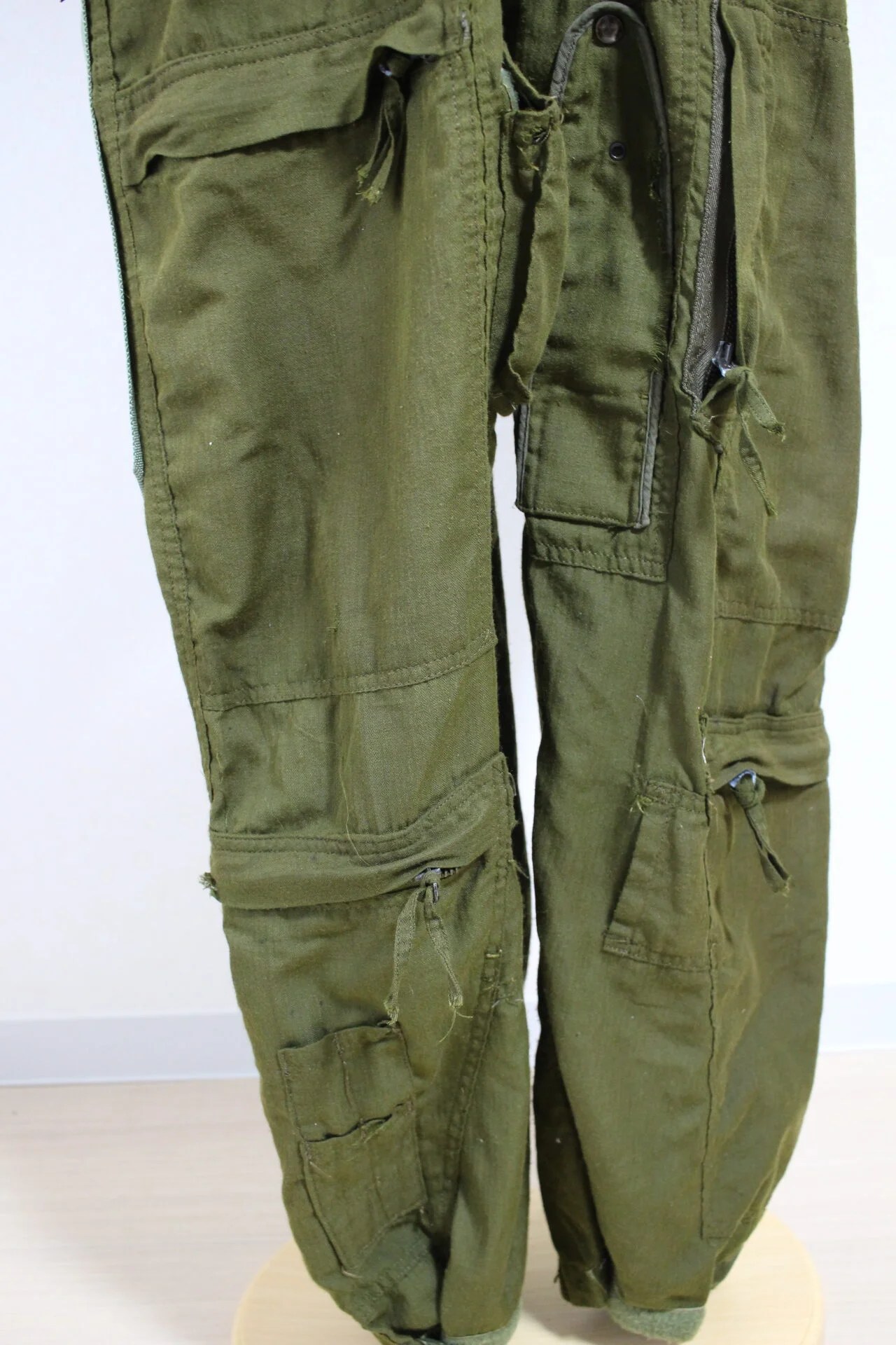 CS/FRP-1 フライトスーツ