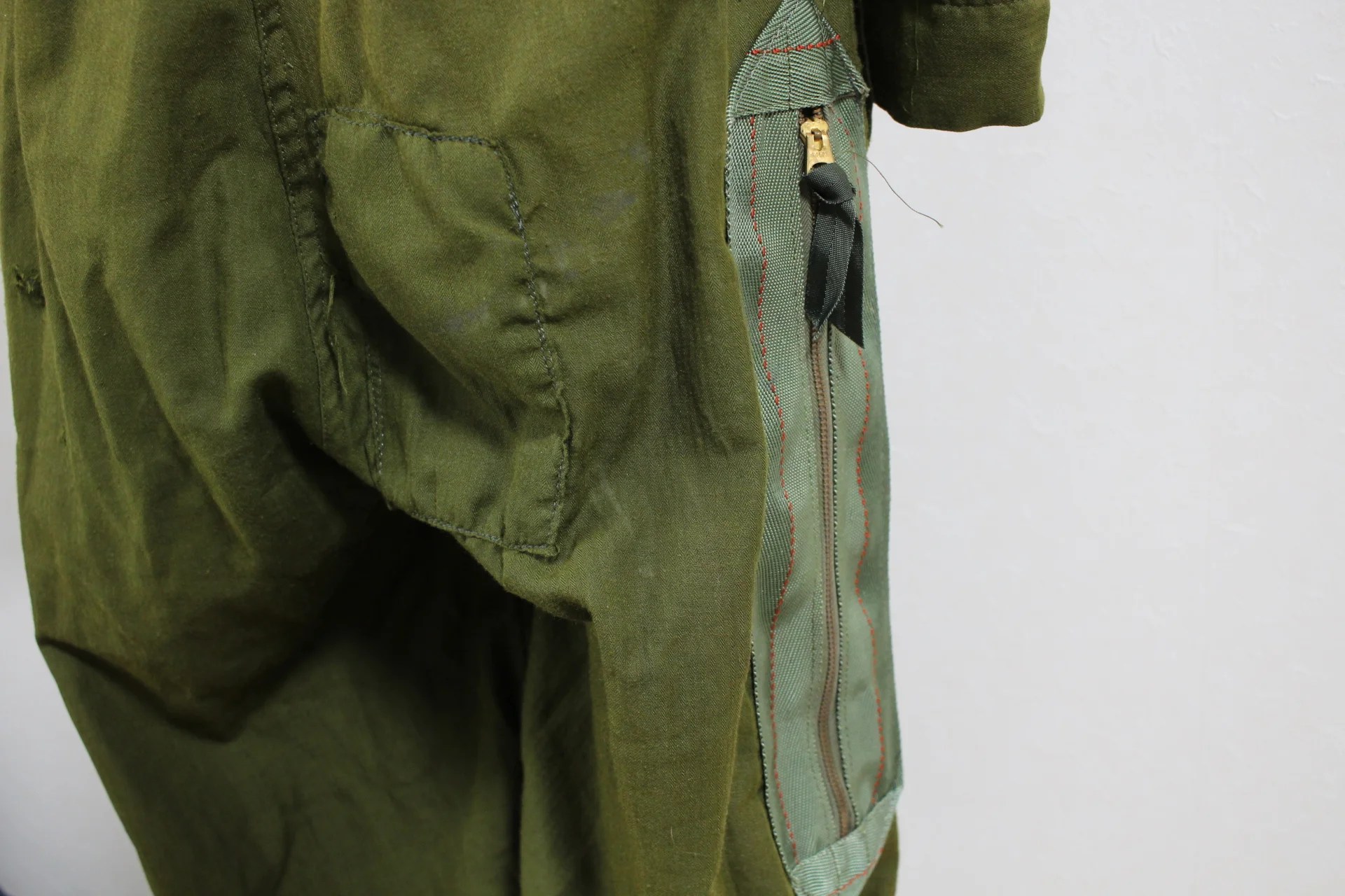 CS/FRP-1 フライトスーツ