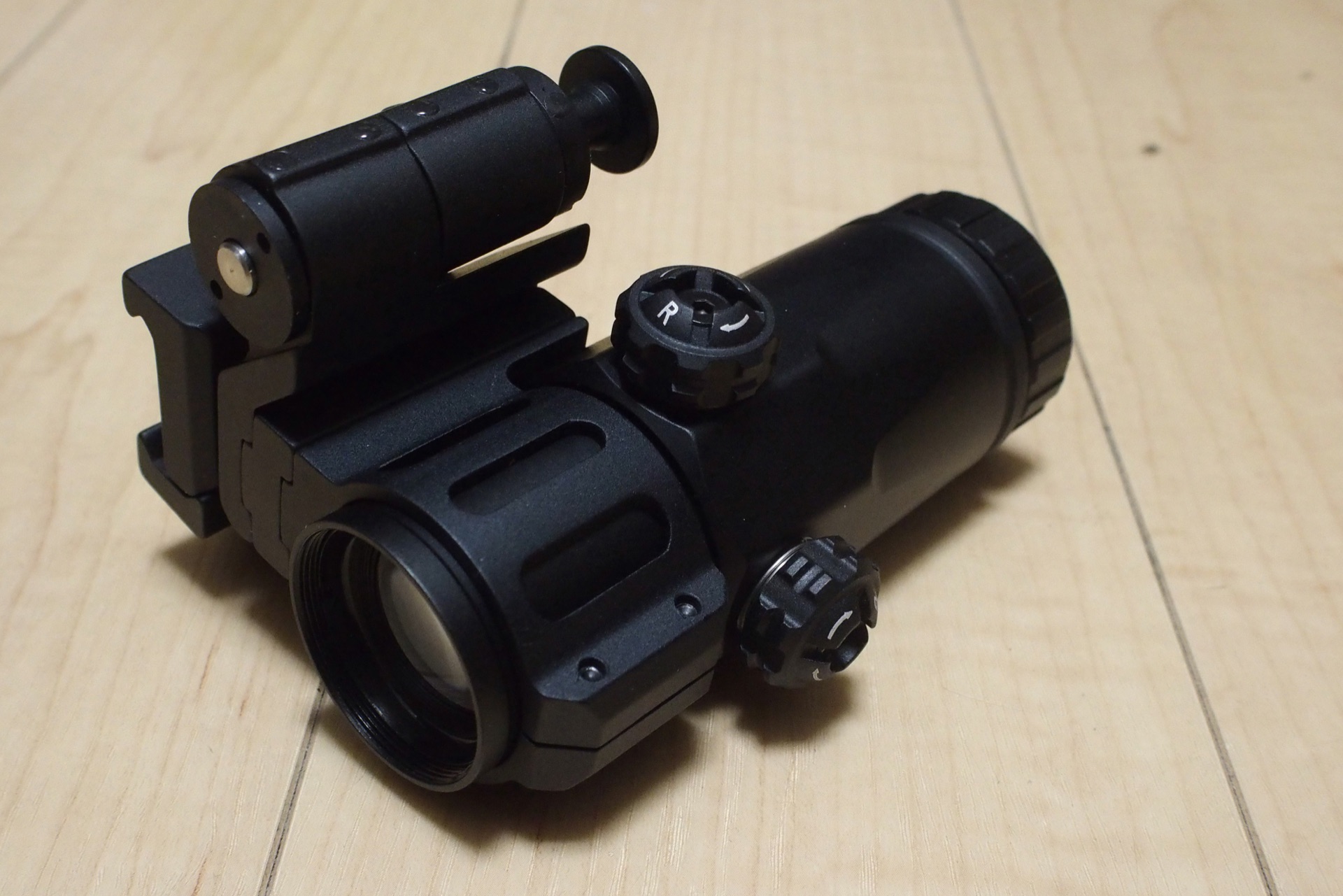 ブースター」という物を試したくて、ノーベルアームズ 3X Tactical