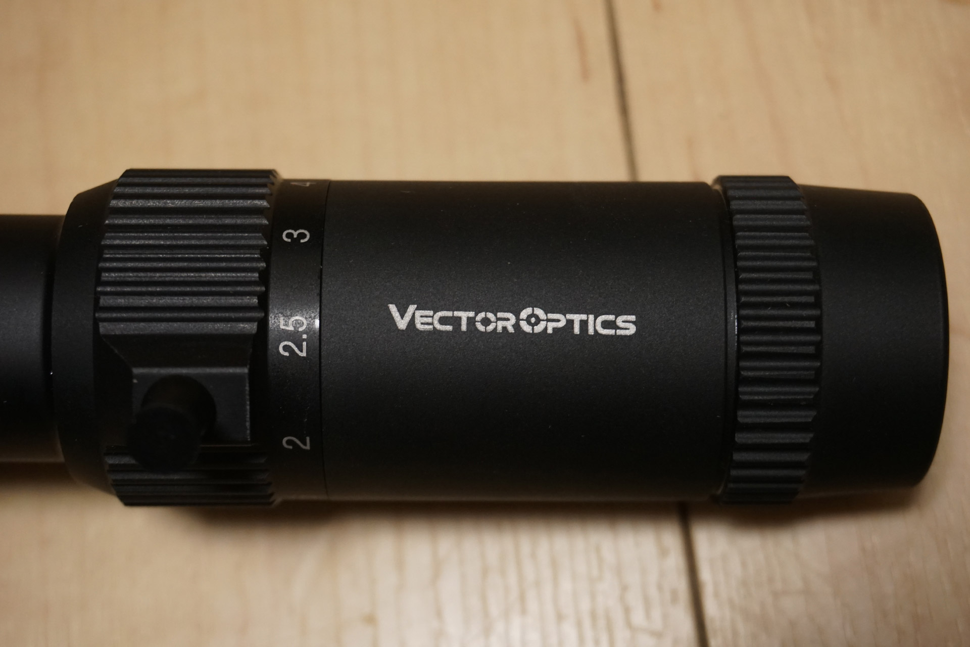 VectorOptics Forester 1-5x24mm GEN2のレビュー【あの人気ショート