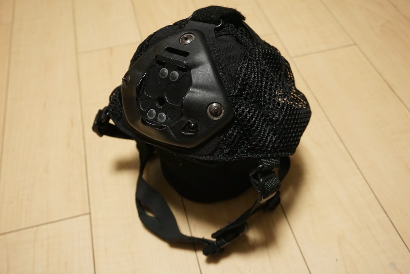 簡易ナイトビジョンマウント、CRYE PRECISION NIGHTCAPを買ってみた