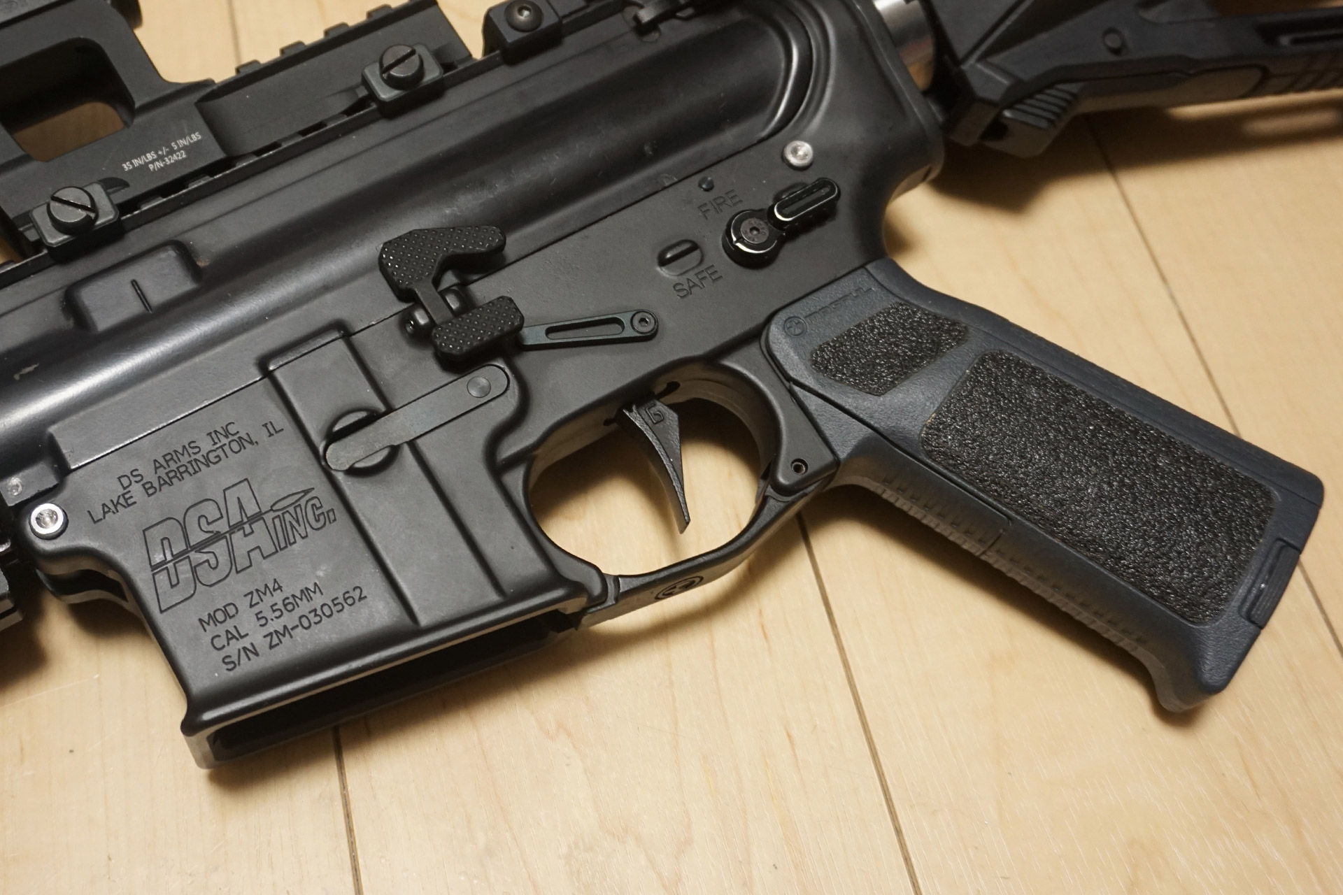 SYSTEMA PTW純正ロアレシーバーにDSA ZM4刻印とセラコートを入れました