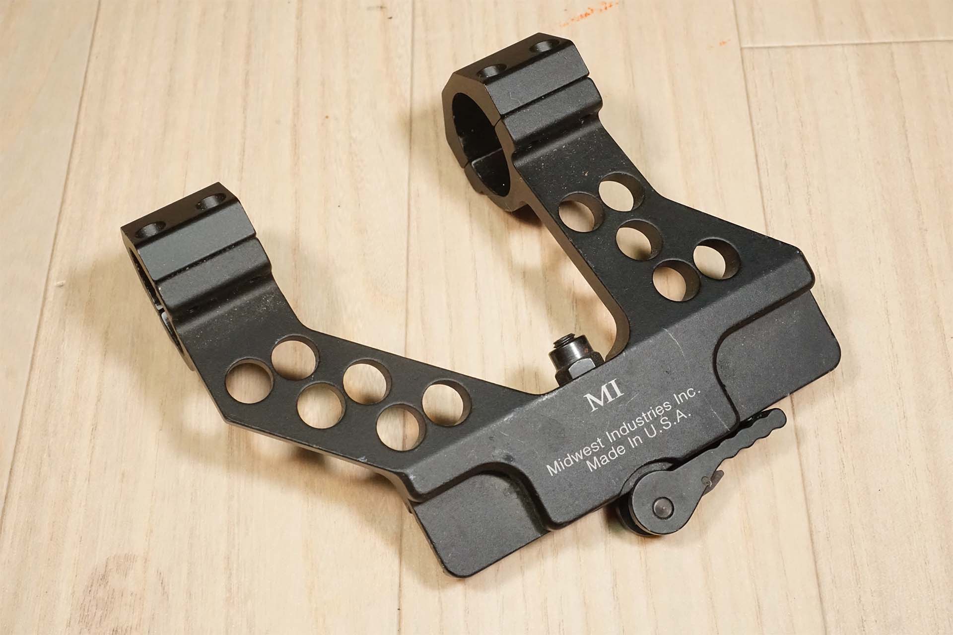 ARRON SMITH製 東京マルイ AKM GBB用 AK MASTER MOUNT レプリカの