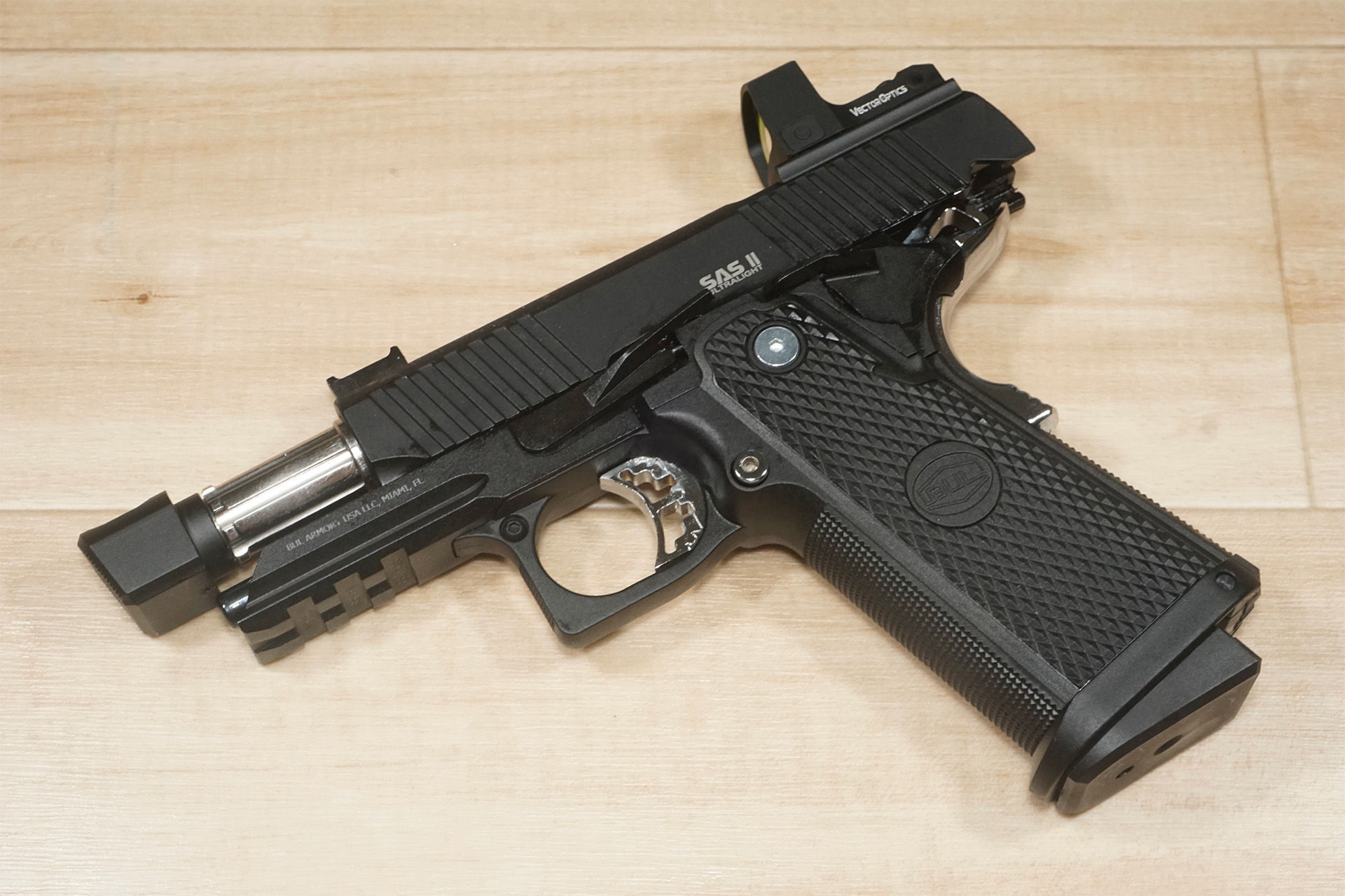 Toxicant Airsoft BUL ARMORY SAS2 ULTRALIGHT 3.25インチの内部調整を