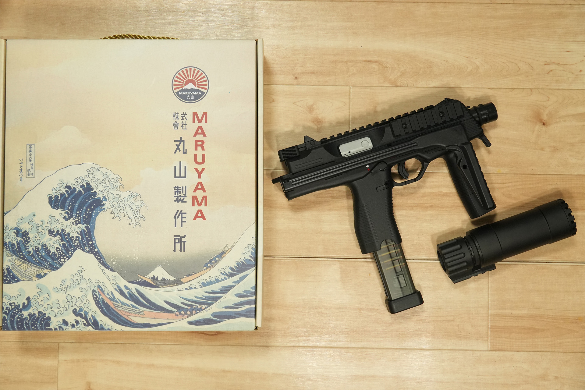 B&T MP9-NタイプGBB、Maruyama MP-IX(MP9-N) SMG DX JP Versionの