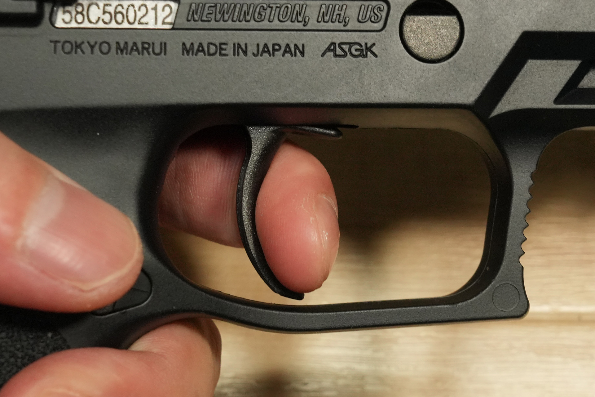 東京マルイ P320 FULL SIZE GRIP MODULE:M ガスブローバックハンドガン