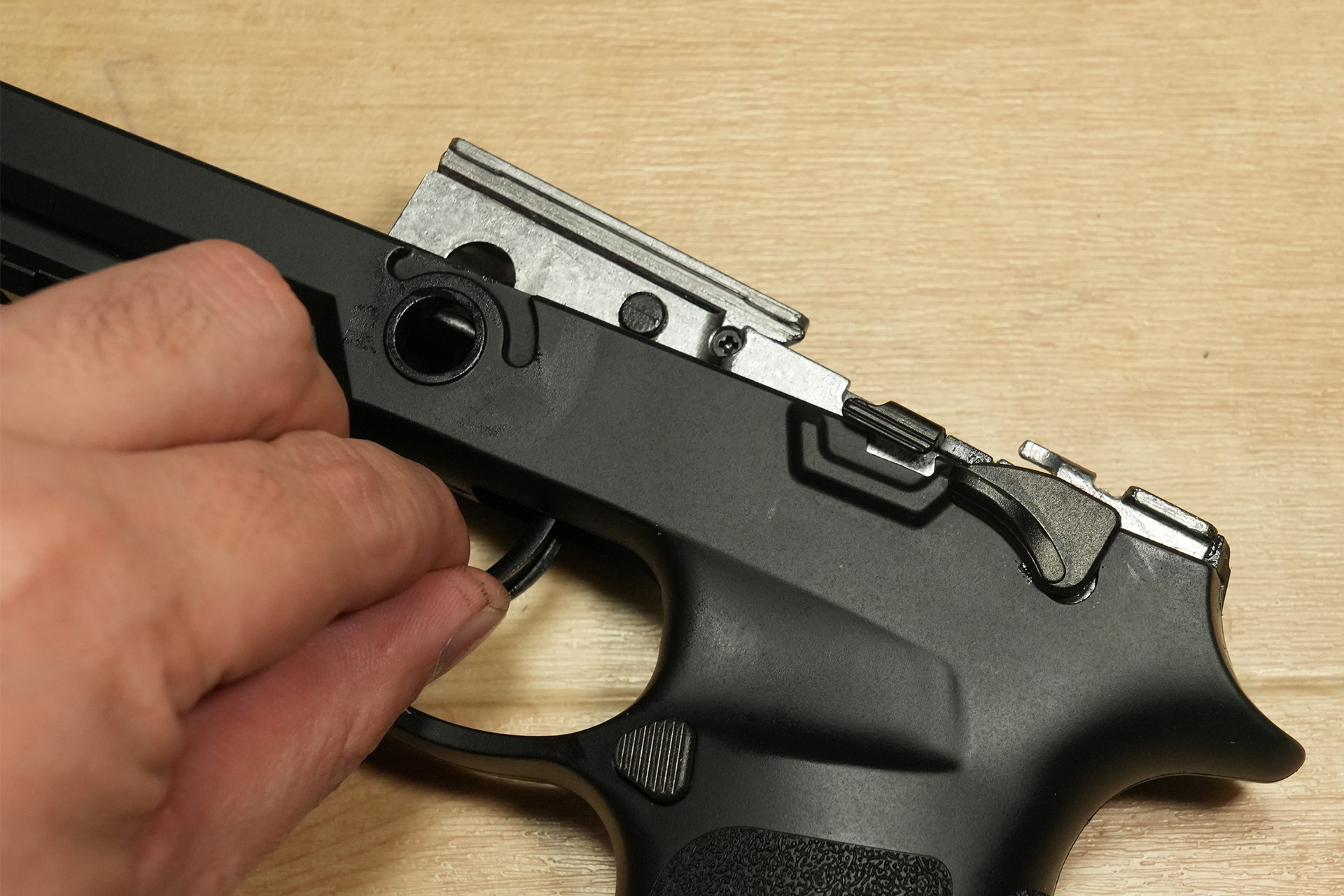 東京マルイ P320 FULL SIZE GRIP MODULE:Mの分解レビュー（バレル周り