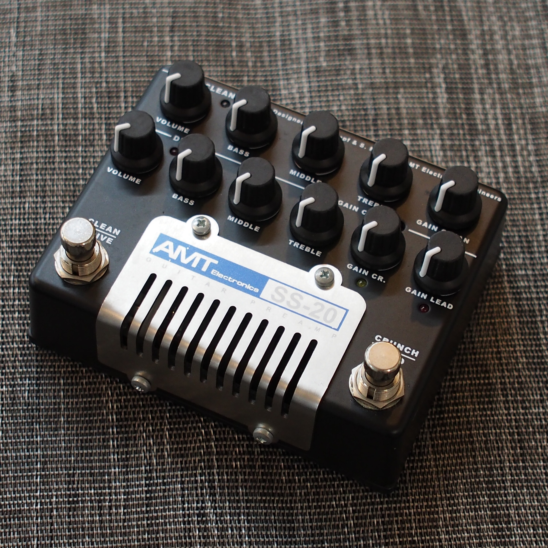 買取情報】モダンハイゲインを求めるあなたに最高のプリアンプ『AMT