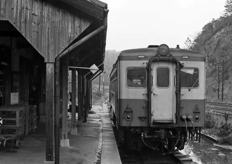 時刻表とともに 想い出の列車を再見する （10） | DRFC-OB デジタル青信号