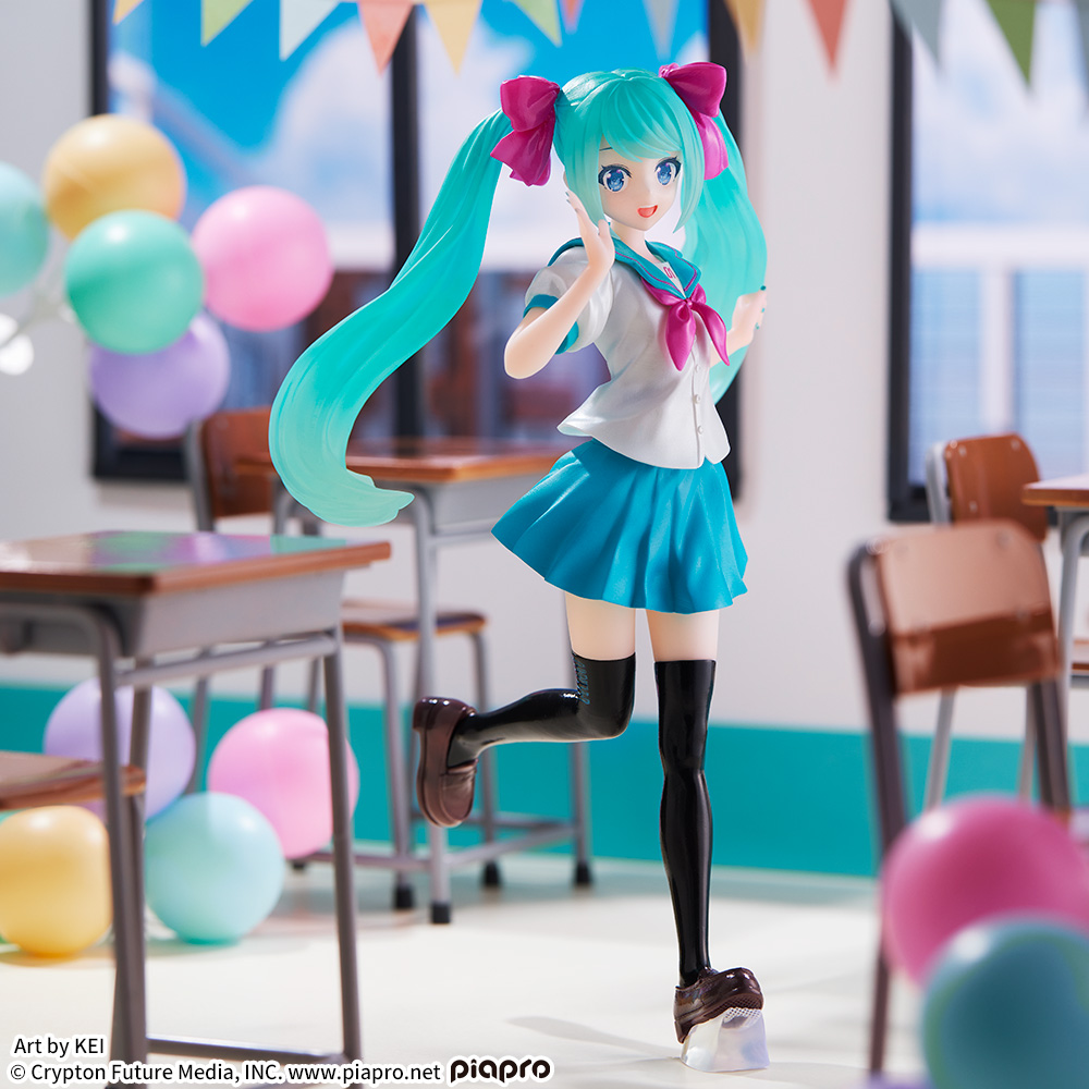 セガプライズ2023年8月以降「初音ミク」16周年記念のセーラー服姿の