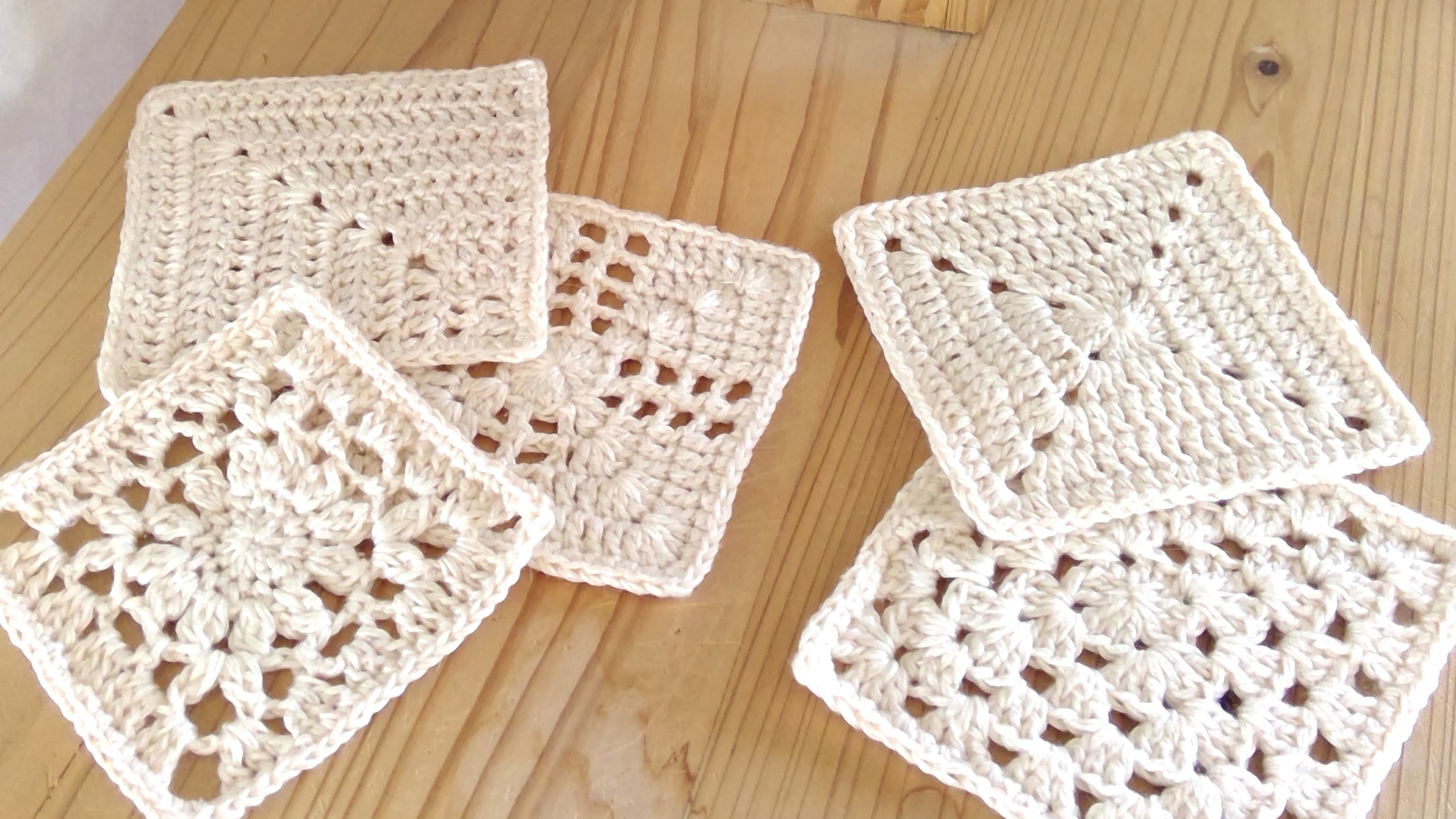 鍵編みモチーフの編み図☆四角くて簡単にできるモノを厳選して紹介し