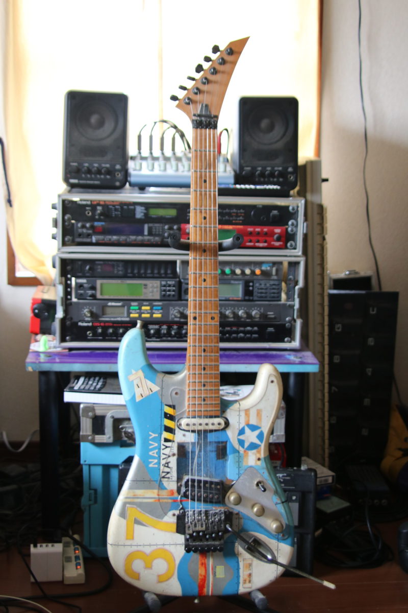 機材紹介 その3 ～ 迷彩ギター（元 Tokai Silver Star SS48