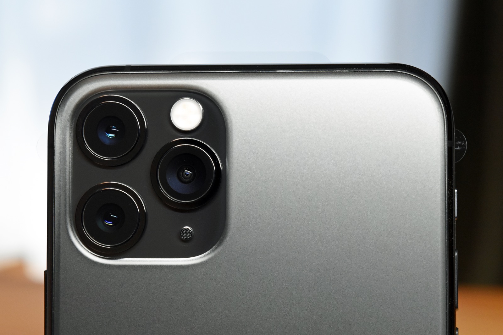 iphone11pro_1.jpg?fit=1600,