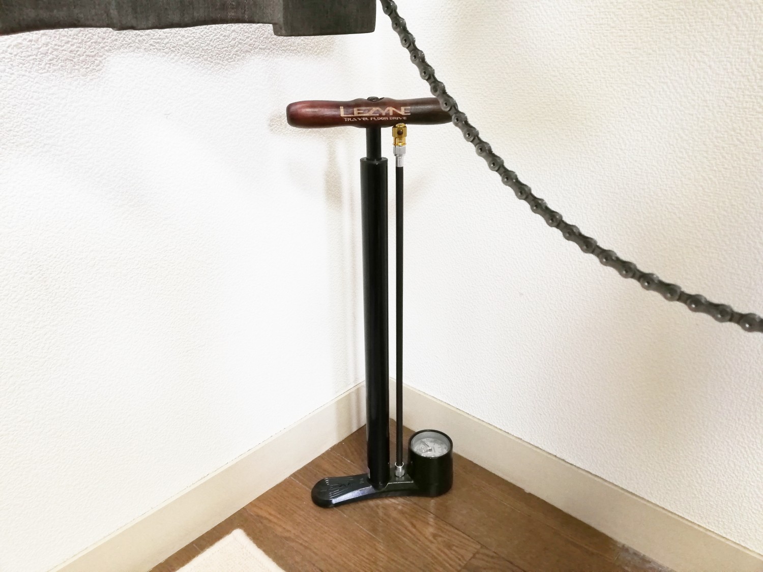 ミニマルな”美”。レザイン STEEL TRAVEL DRIVE 使用インプレッション