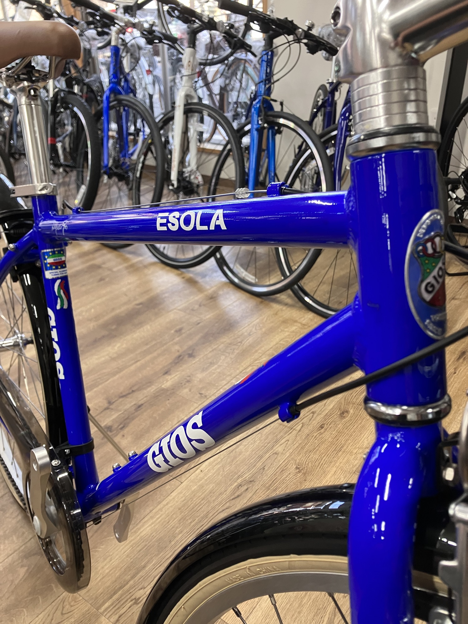 GIOS ESOLA ジオス イソラ | じてんしゃのサイド商会 鴻巣店