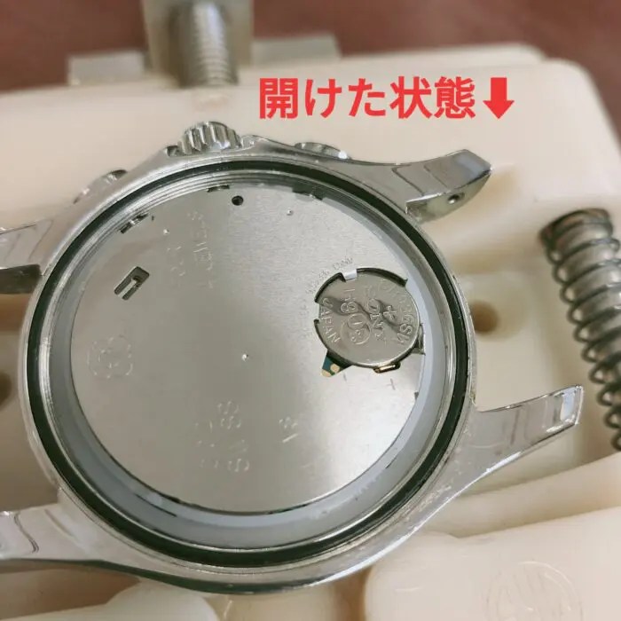 ワンコイン】ヴィクトリノックスのクロノグラフを自分で最速電池交換