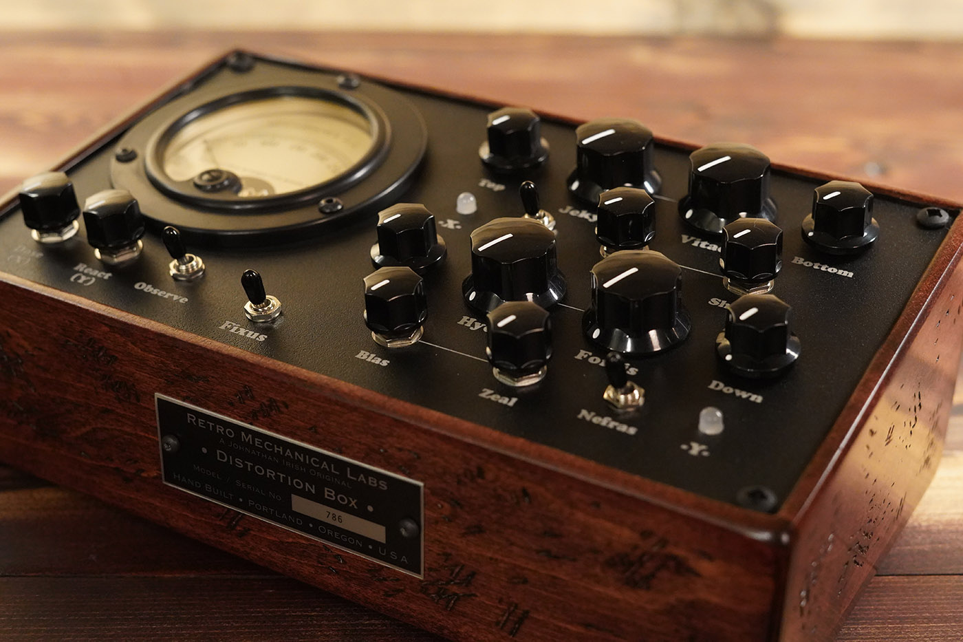 Jekyll n Hyde dual filter box – Retro Mechanical Labs