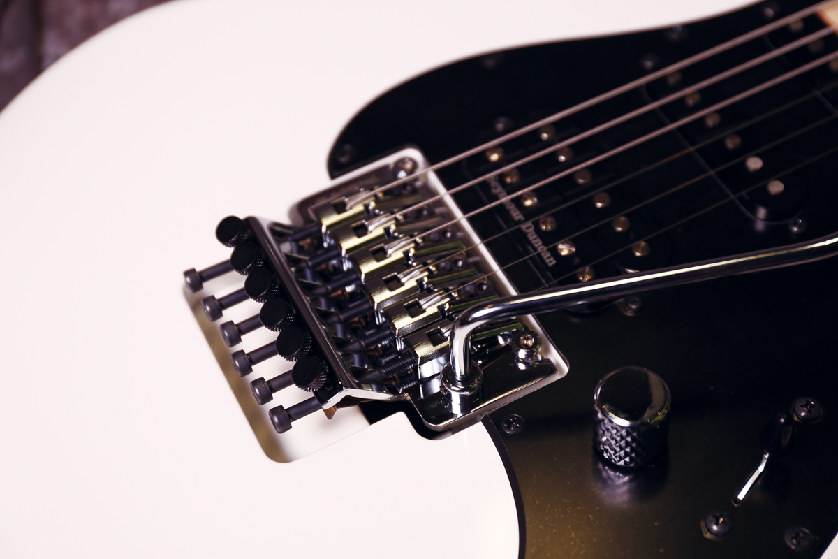 メイド・イン・ジャパンのCHARVELが誕生！