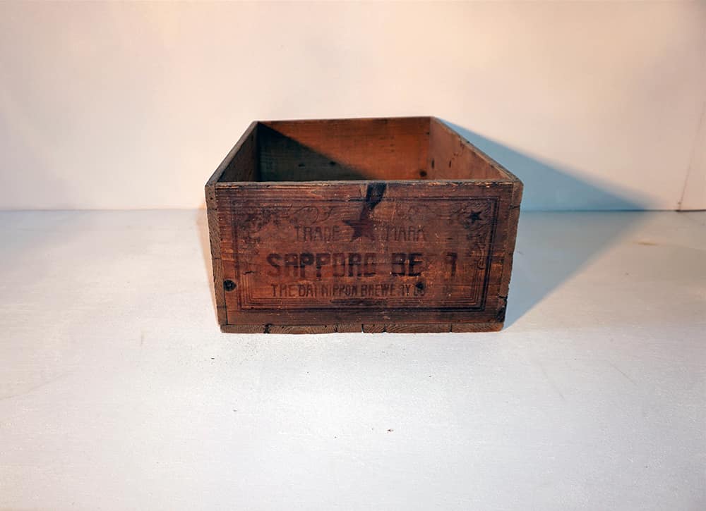 戦前に使用されていたレトロなサッポロビール木箱
