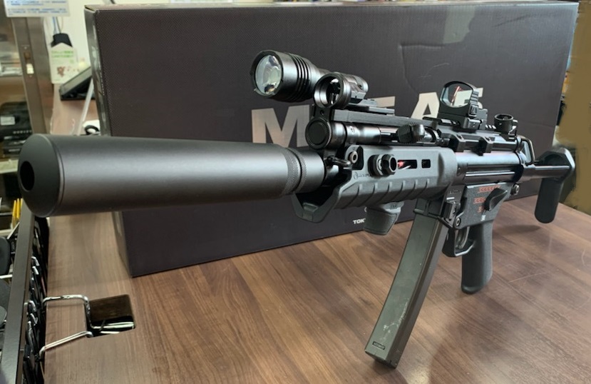 大人気東京マルイ次世代電動MP5A5を大分本店にあるパーツでカスタムし