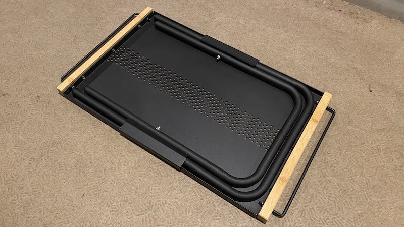 ホールアースのテーブル＆LFE BUMPERのカスタムが抜群にかっこいい！