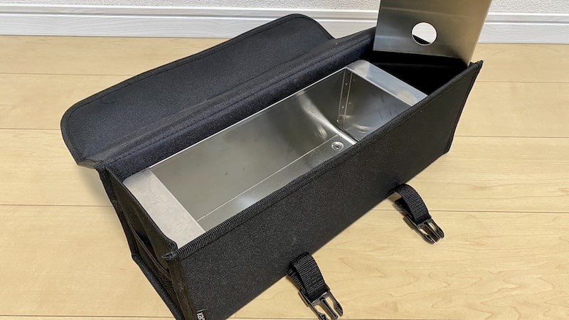 IGT規格のハーフユニット天板・ステンボックスをまとめて収納