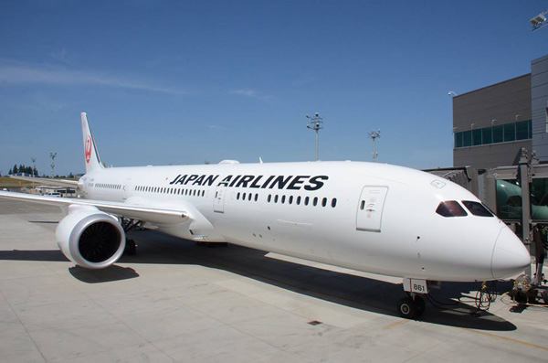 Japan Airlines takes delivery of its first Boeing 787-9 Dreamliner