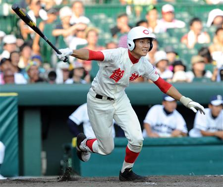 盗塁王はアディダスのスパイクを着用！プロ野球編野球用品スワロー