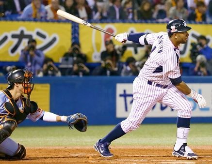 ヤクルトのバレンティン選手がCSでオールドヒッコリーを使用！野球用品